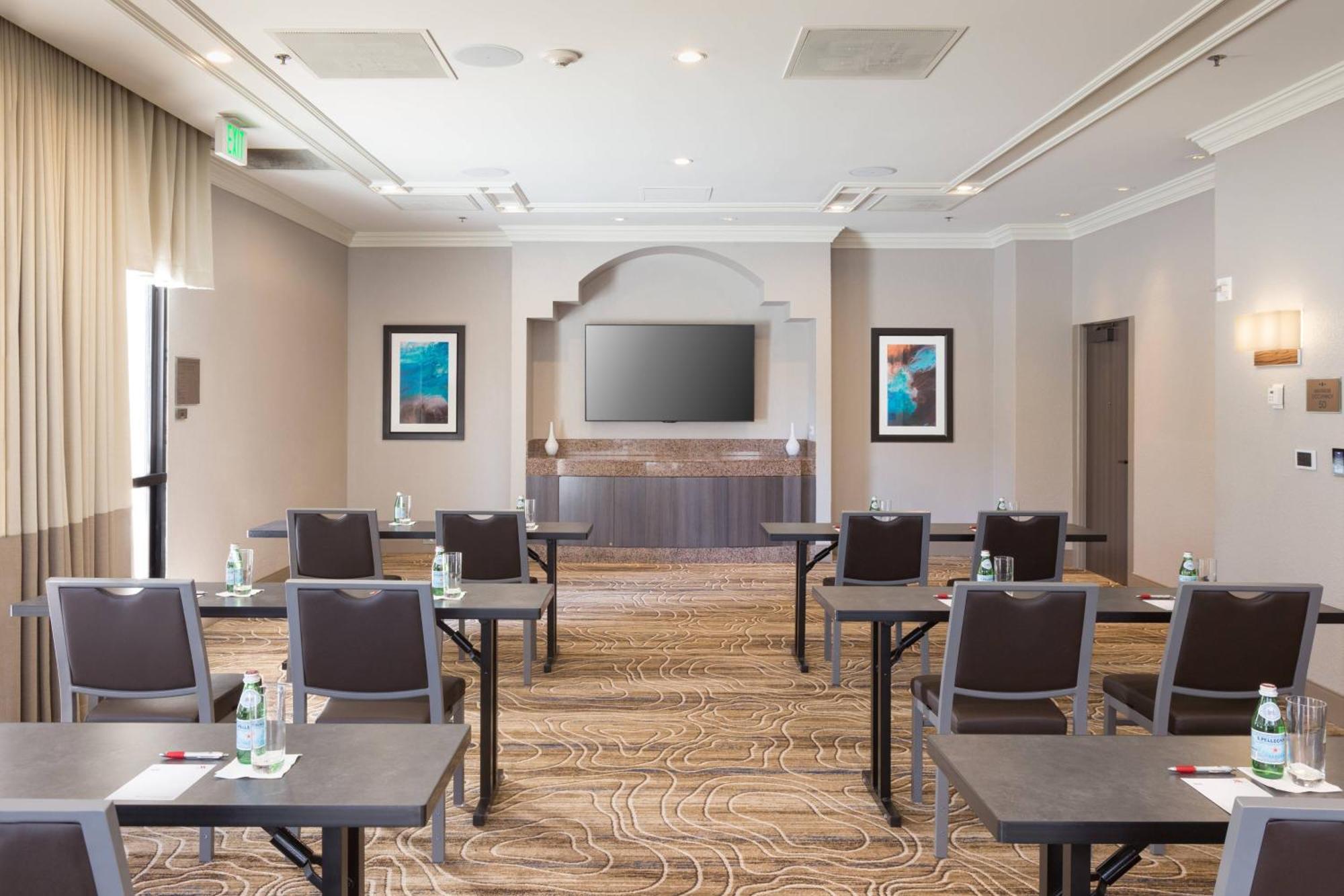 Hotel Costa Mesa Marriott Extérieur photo