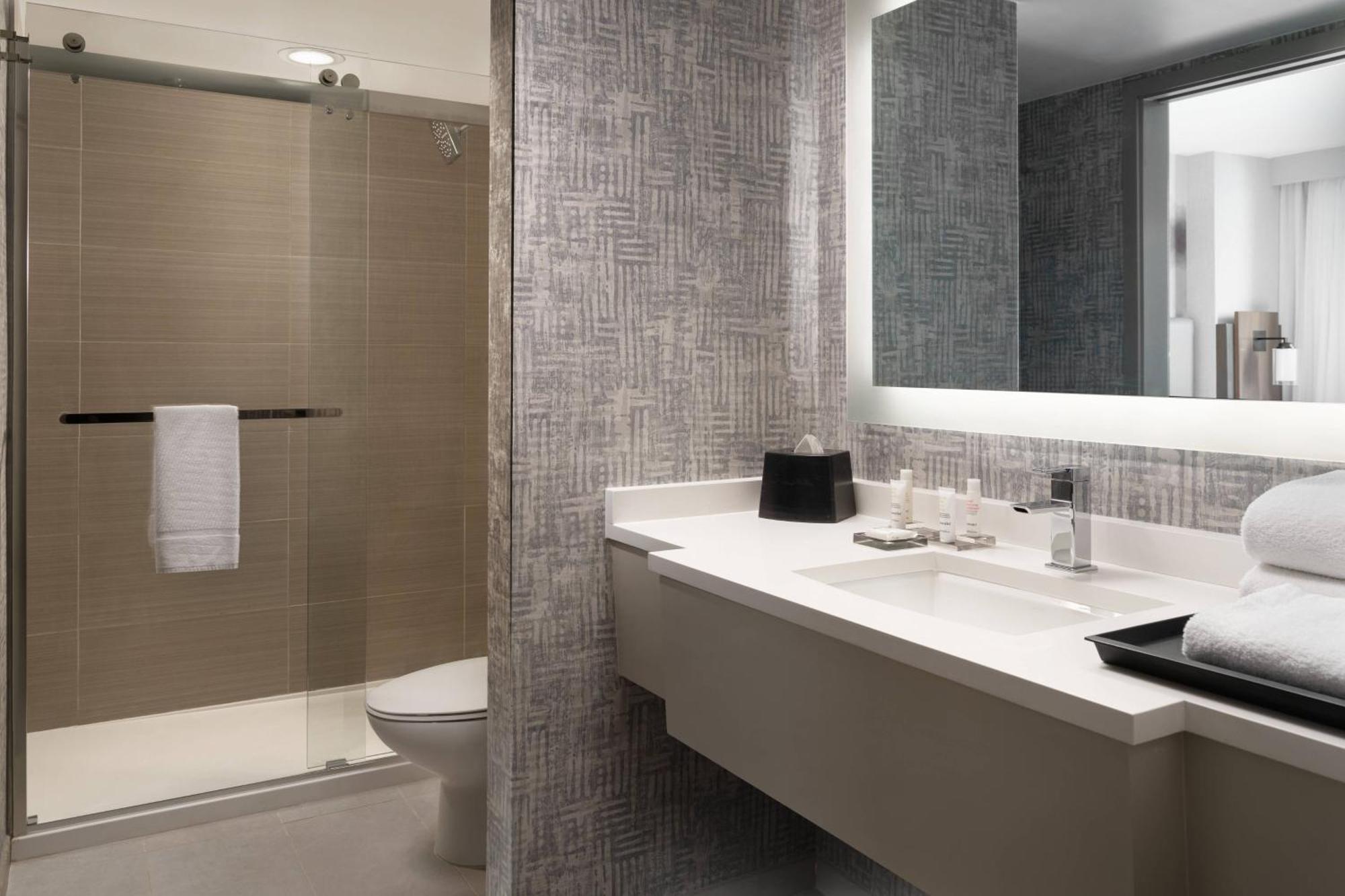 Hotel Costa Mesa Marriott Extérieur photo