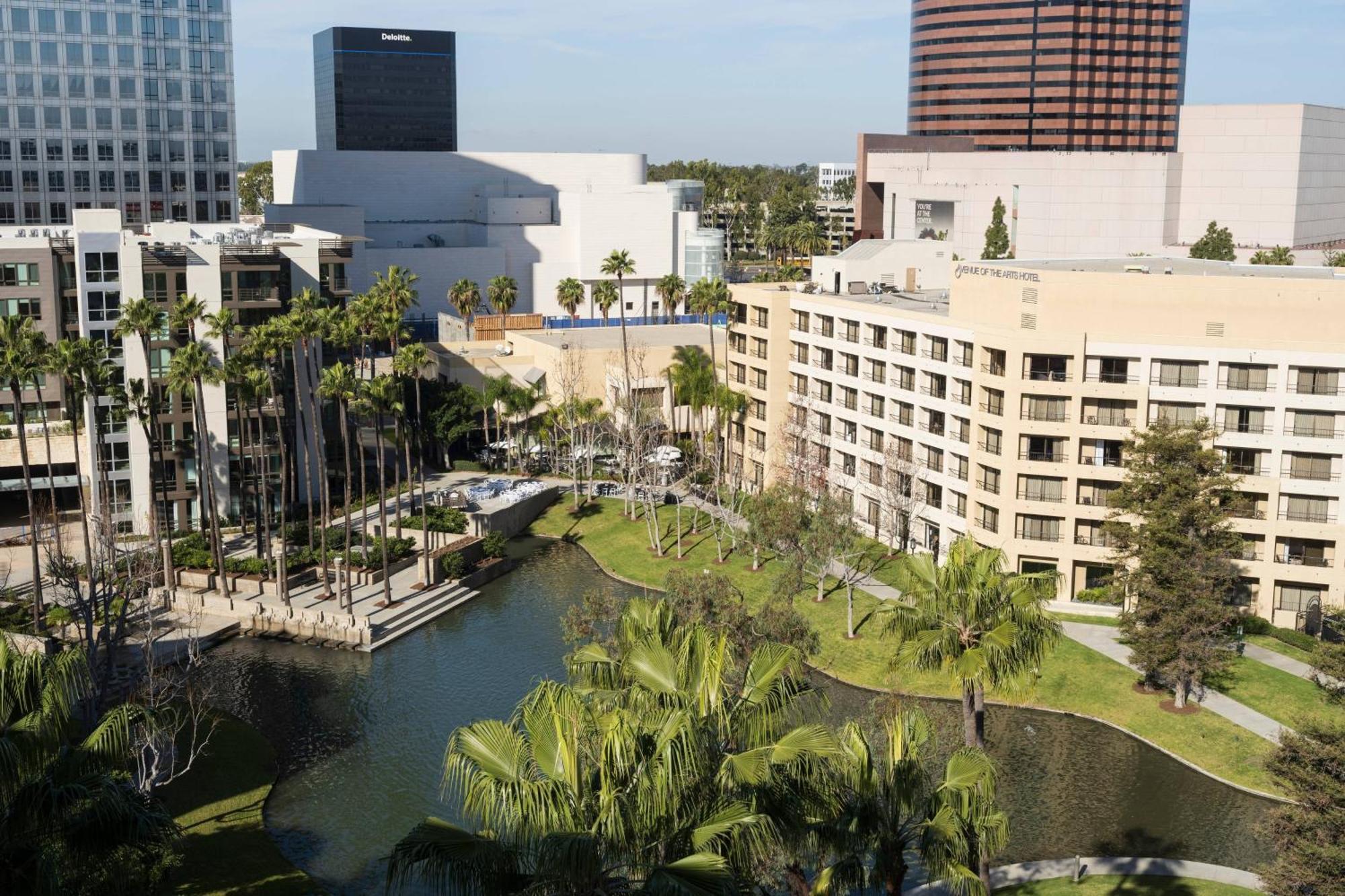 Hotel Costa Mesa Marriott Extérieur photo