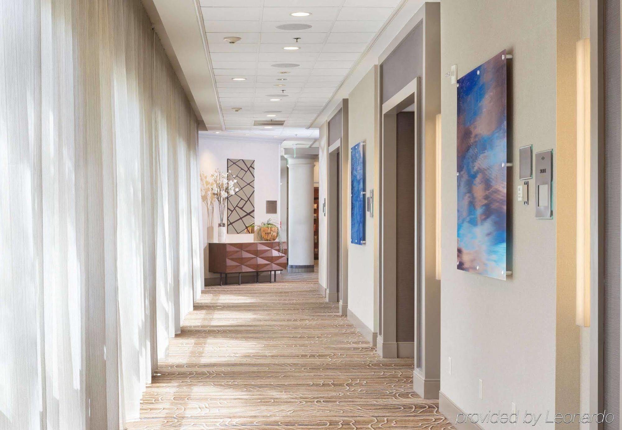 Hotel Costa Mesa Marriott Extérieur photo